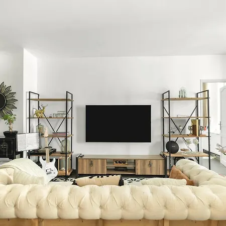 Immogroom - T4 - Center - 8 Min From Palais