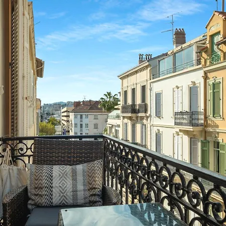 Immogroom - T4 - Center - 8 Min From Palais Apartment *