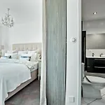 Upstays Banane Center 80M Apartment Apartamento Cannes