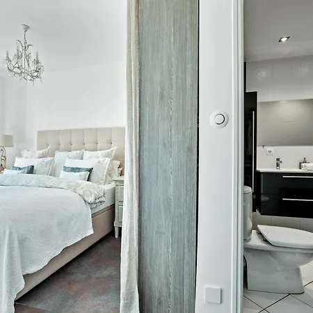 Upstays Banane Center 80m Apartment Cannes